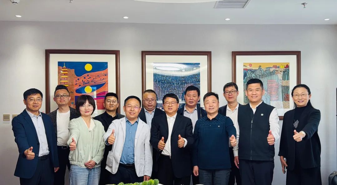 河北工業(yè)大學(xué)校友會到訪奧冠公司北京辦事處